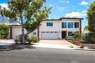 5 Car, RV Garage House in the City of Long Beach, near the Pacific Ocean, Pool, Hot Tub and More